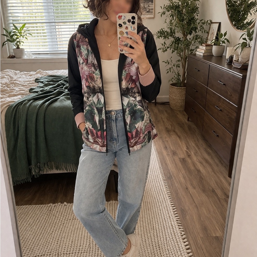✨ Ted Baker Rain/Wind Jacket – Chic & As-New Condition ✨